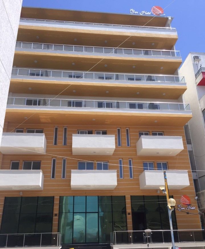 Sun Hotel Durrës Kültér fotó