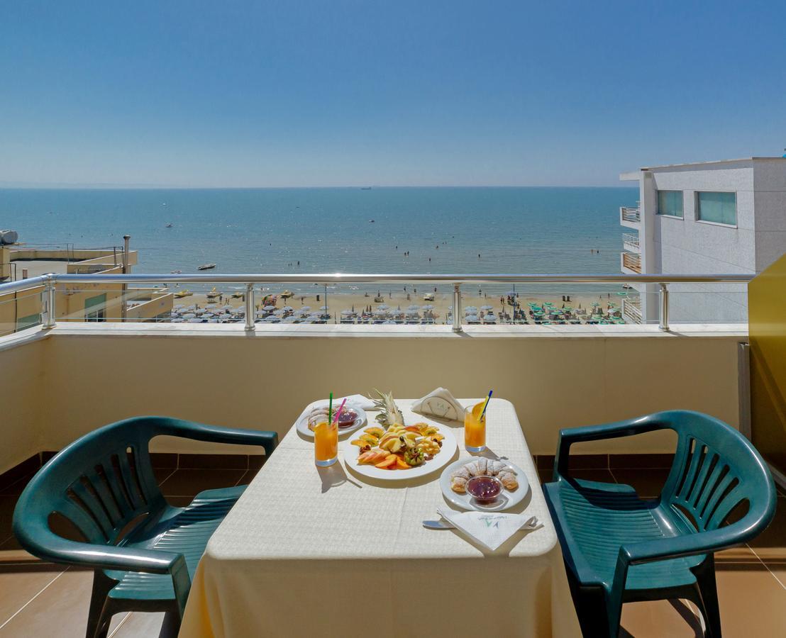 Sun Hotel Durrës Kültér fotó